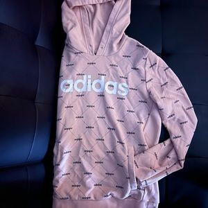 Very cute Adidas sweatshirt long sleeve with hood and pockets.